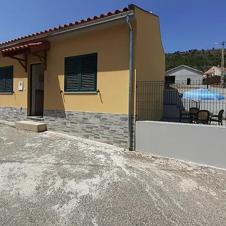 Casa Eiras Nyaraló Mazouco